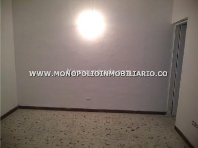 Casa de 4 alcobas en arriendo en El Nogal, Medellín, 254 m² · foto 4 de 20