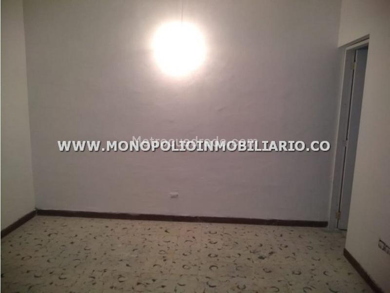 Casa Magnífica de 4 Alcobas en El Nogal - 4