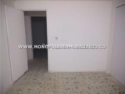 Casa de 4 alcobas en arriendo en El Nogal, Medellín, 254 m² · foto 9 de 20