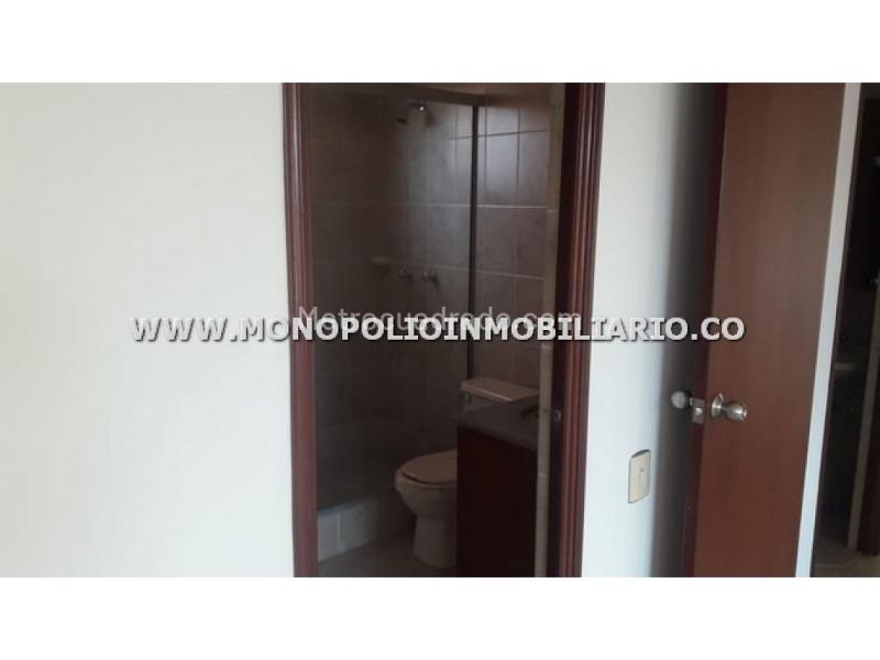 Apartamento de 2 Alcobas con Vista en Patio Bonito - 5