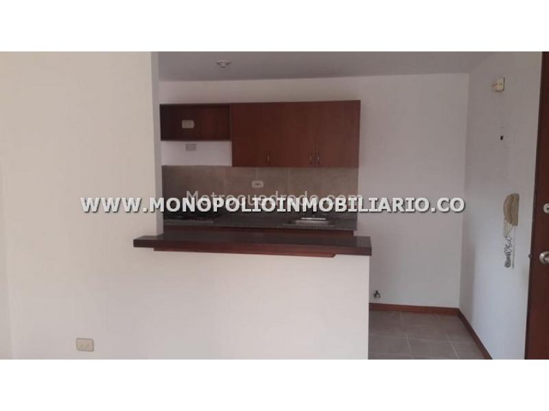 Apartamento de 2 Alcobas con Vista en Patio Bonito - 7