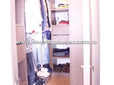 Apartamento en arriendo en Castropol, Medellín · foto 3 de 13