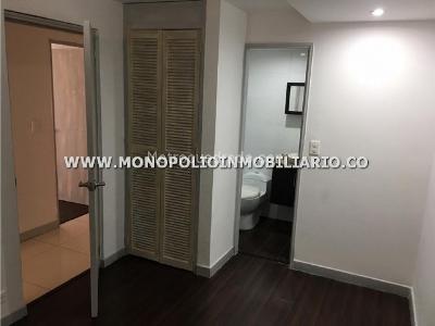 Apartamento de 4 alcobas en venta en Los Colores, Medellín, 136 m² · foto 10 de 18