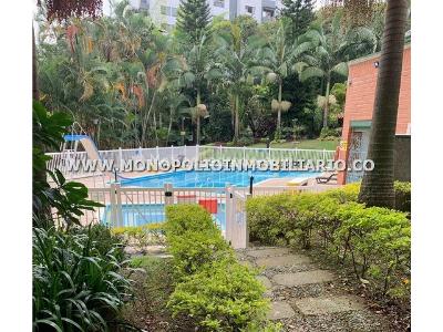 Apartamento de 3 alcobas en venta en La Visitacion, Medellín, 103 m² · foto 6 de 7
