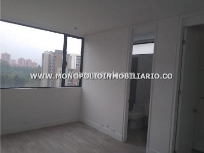 Apartamento de 3 alcobas en venta en El Castillo, Medellín, 302 m² · foto 5 de 11
