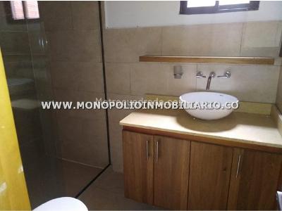 Casa de 4 alcobas en venta en El Esmeraldal, Envigado, 515 m² · foto 18 de 20