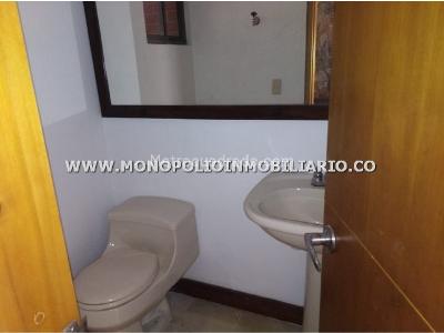 Casa de 4 alcobas en venta en El Esmeraldal, Envigado, 515 m² · foto 2 de 20