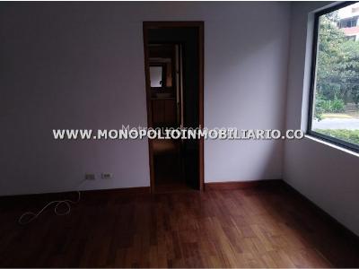 Casa de 4 alcobas en venta en El Esmeraldal, Envigado, 515 m² · foto 3 de 20