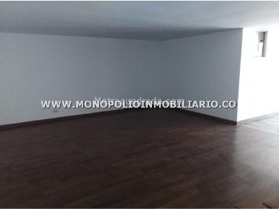 Casa de 4 alcobas en venta en El Esmeraldal, Envigado, 515 m² · foto 6 de 20