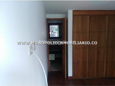 Casa de 4 alcobas en venta en El Esmeraldal, Envigado, 515 m² · foto 7 de 20