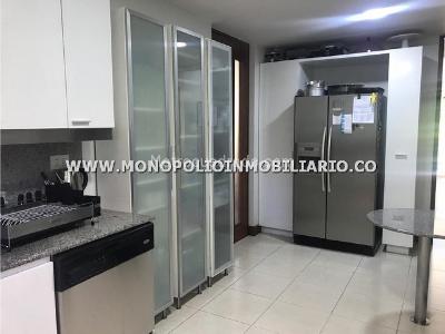 Apartamento en venta en El Tesoro, Medellín · foto 4 de 20
