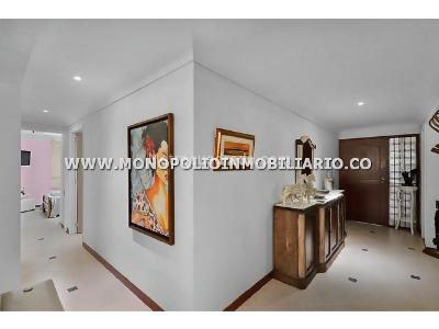 Apartamento de 4 alcobas en venta en Lalinde, Medellín, 174 m² · foto 2 de 13