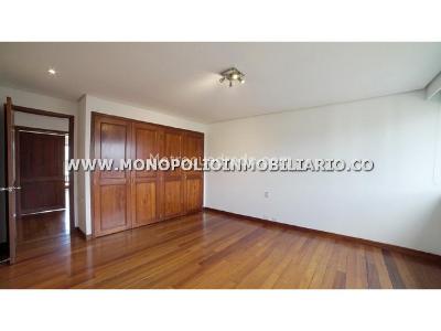 Apartamento en arriendo en Los Balsos, Medellín · foto 13 de 15