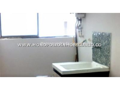 Apartamento de 3 alcobas en arriendo en Los Balsos, Medellín, 93 m² · foto 4 de 16
