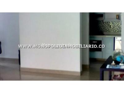 Apartamento de 3 alcobas en arriendo en Los Balsos, Medellín, 93 m² · foto 5 de 16