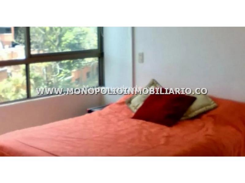 Charming 3BR Apartment in Los Balsos - 6