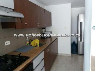 Apartamento en arriendo en San Lucas, Medellín · foto 4 de 13
