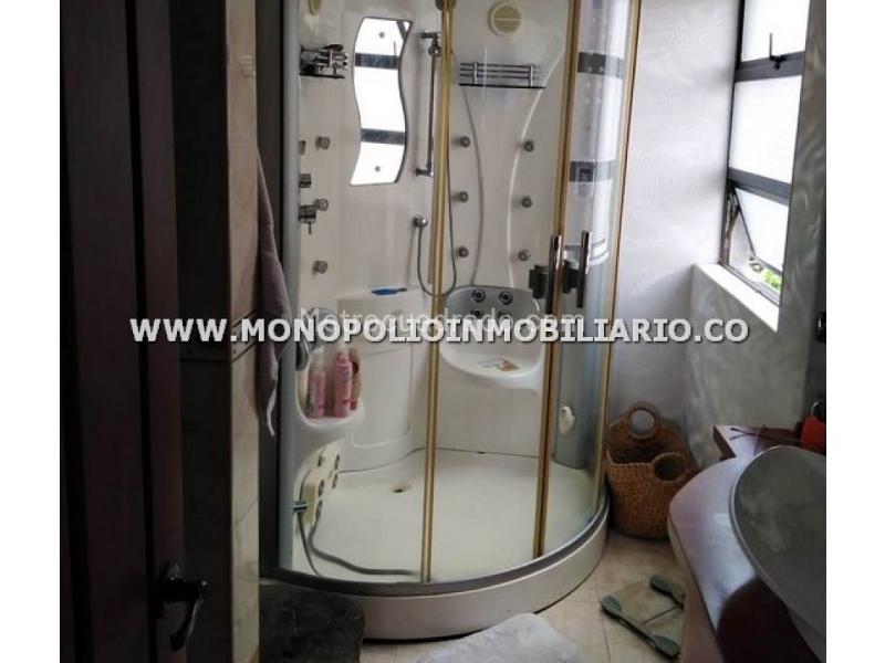 Luxurious 4BR Apartment in El Poblado - 5