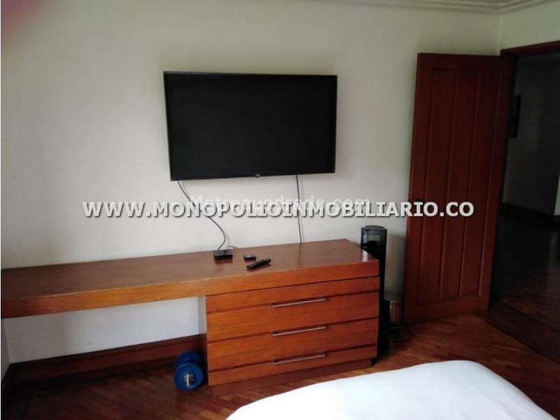 Luxurious 4BR Apartment in El Poblado - 7