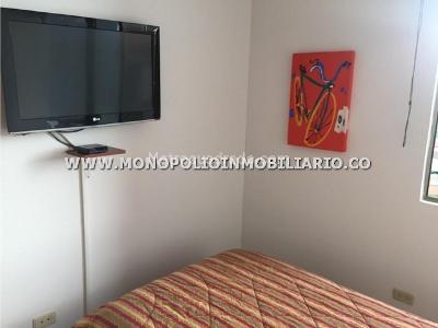 Apartamento en arriendo en Los Balsos, Medellín · foto 3 de 9