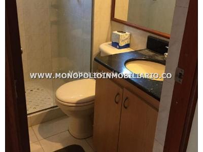 Apartamento en arriendo en Los Balsos, Medellín · foto 4 de 9