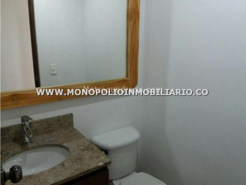Apartamento Amoblado de 3 Alcobas en San Lucas, Medellín - 3