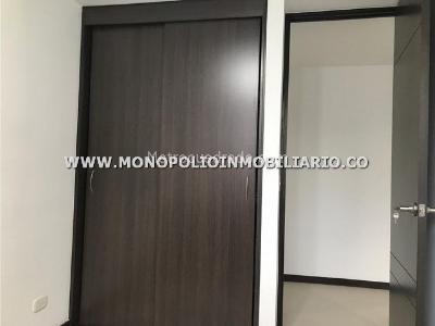 Apartamento de 3 alcobas en arriendo en Los Colores, Medellín, 70 m² · foto 4 de 20