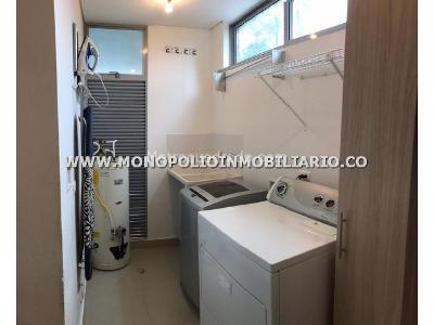 Casa de 3 alcobas en venta en Zuñiga, Envigado, 177 m² · foto 13 de 20