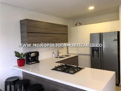 Casa de 3 alcobas en venta en Zuñiga, Envigado, 177 m² · foto 8 de 20