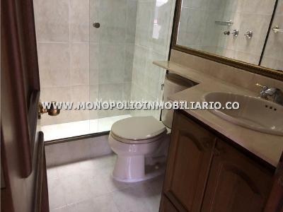 Casa de 3 alcobas en venta en El Tesoro, Medellín, 315 m² · foto 20 de 20