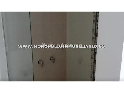 Apartamento de 3 alcobas en venta en Loma Linda, Itagüí, 64 m² · foto 3 de 10