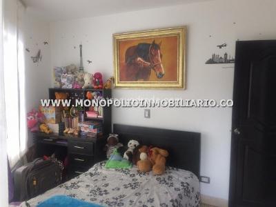 Casa de 4 alcobas en venta en Belen La Palma, Medellín, 182 m² · foto 7 de 13