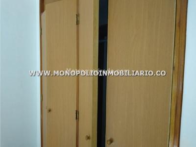 Apartamento en venta en Castropol, Medellín · foto 9 de 19