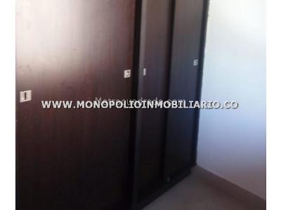 Casa de 5 alcobas en venta en Los Alpes, Medellín, 168 m² · foto 5 de 10
