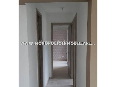 Apartamento de 3 alcobas en venta en Niquia, Bello, 92 m² · foto 19 de 20
