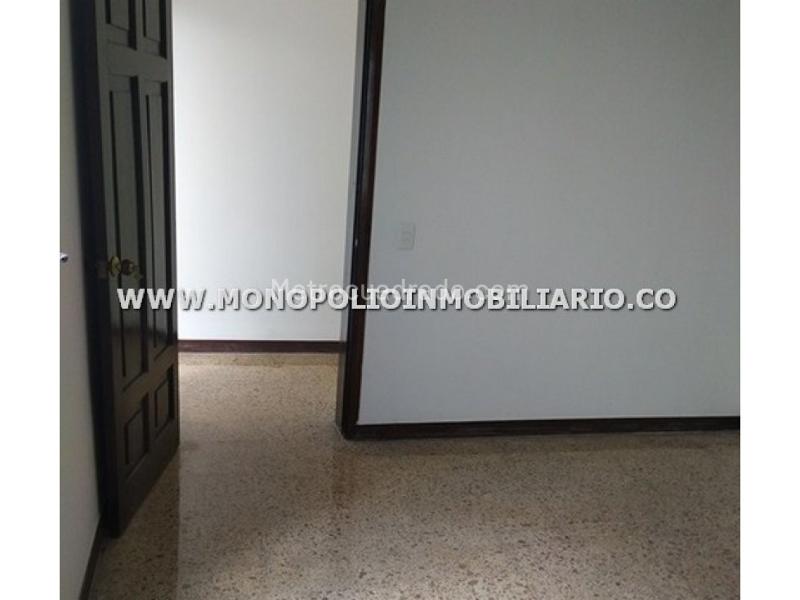 Exclusive 4BR House in Laureles with Garden - 4
