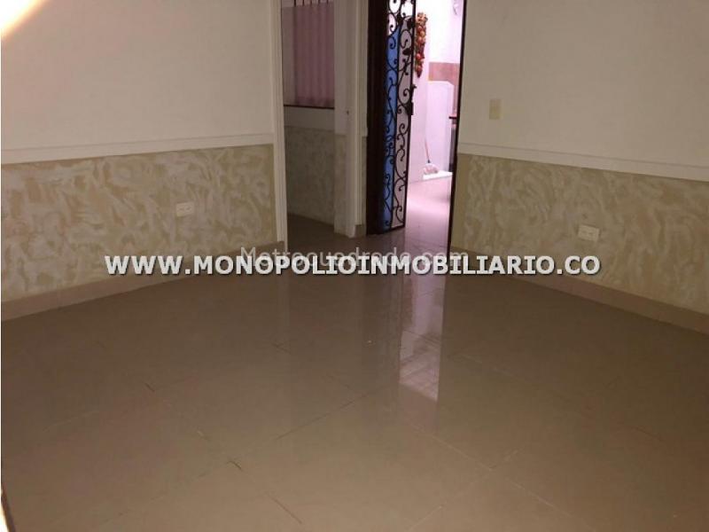 Beautiful 3BR House in Los Colores - 6