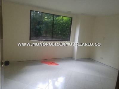 Apartamento de 4 alcobas en arriendo en La Florida, Medellín, 140 m² · foto 3 de 10