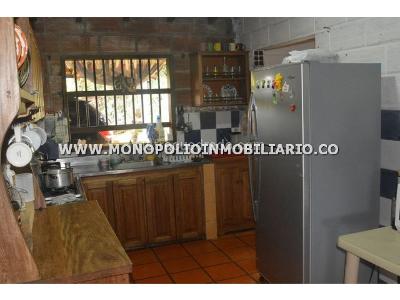 Casa de 4 alcobas en arriendo en Pantanillo, Envigado, 420 m² · foto 6 de 17