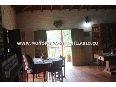 Casa de 4 alcobas en arriendo en Pantanillo, Envigado, 420 m² · foto 7 de 17