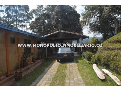 Casa de 4 alcobas en arriendo en Pantanillo, Envigado, 420 m² · foto 10 de 17