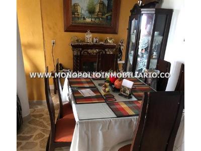 Apartamento de 4 alcobas en venta en San Bernardo, Medellín, 89 m² · foto 11 de 17