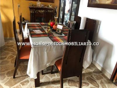 Apartamento de 4 alcobas en venta en San Bernardo, Medellín, 89 m² · foto 9 de 17