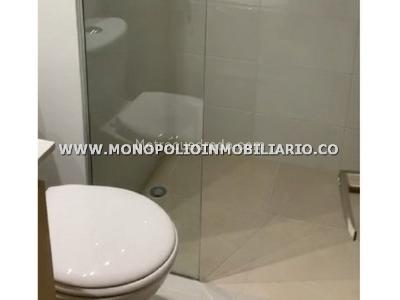 Apartamento de 3 alcobas en venta en San Jose, Sabaneta, 68 m² · foto 2 de 12