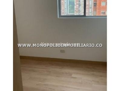 Apartamento de 3 alcobas en venta en San Jose, Sabaneta, 68 m² · foto 6 de 12