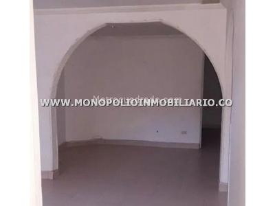 Casa de 3 alcobas en venta en Cristobal, Medellín, 126 m² · foto 2 de 6