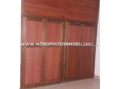 Casa de 3 alcobas en venta en Cristobal, Medellín, 126 m² · foto 4 de 6