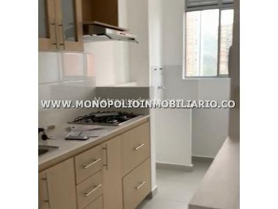 Apartamento de 3 alcobas en venta en San Jose, Sabaneta, 68 m² · foto 11 de 12