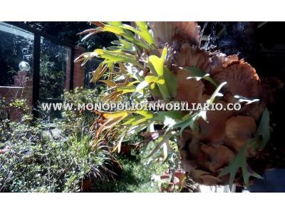 Casa de 4 alcobas en venta en La Florida, Medellín, 326 m² · foto 11 de 20