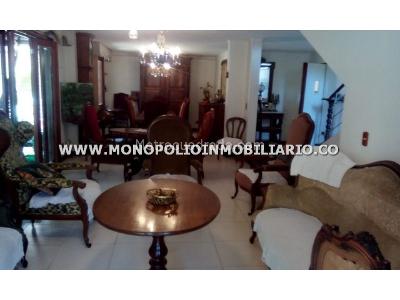 Casa de 4 alcobas en venta en La Florida, Medellín, 326 m² · foto 15 de 20